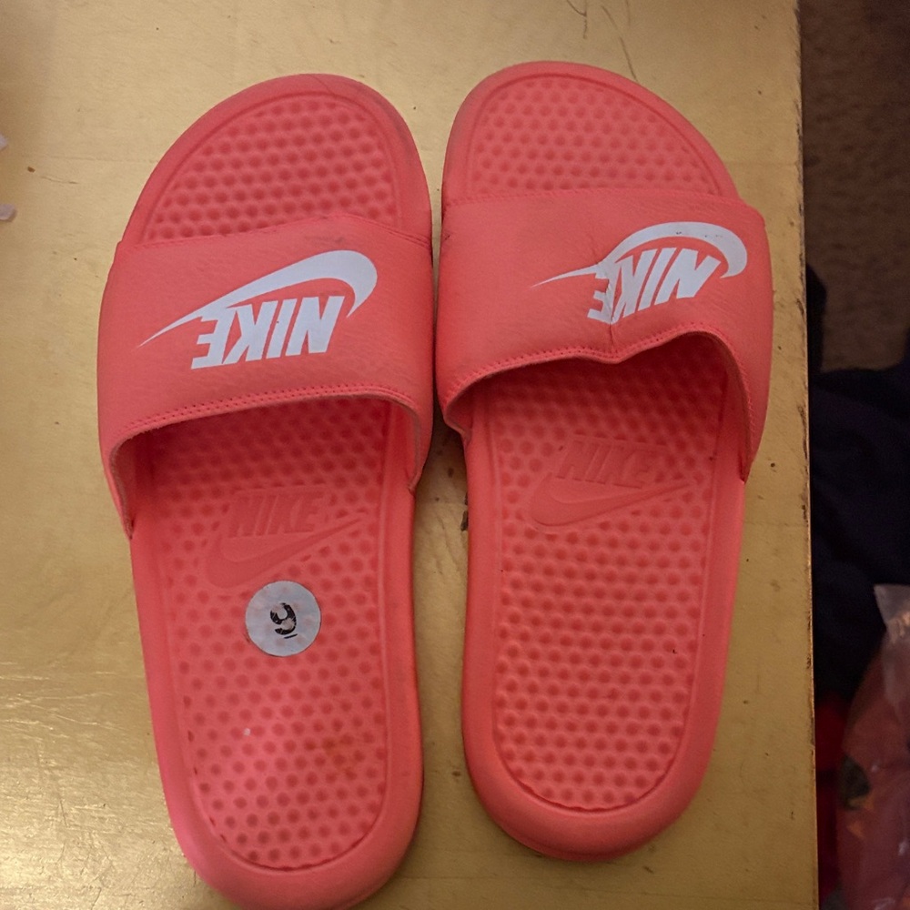 Nike Bright Coral Slides